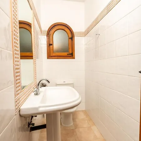 Charming 3-bed Mar Azul Set On Barraca Bay Balcon del Mar
